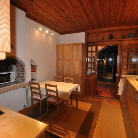 St John's House With Private Pool, Gardens & Sauna Hébergement de vacances Selçuk