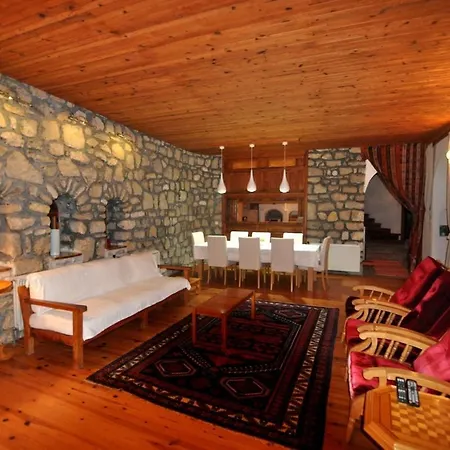 St John's House With Private Pool, Gardens & Sauna Selçuk