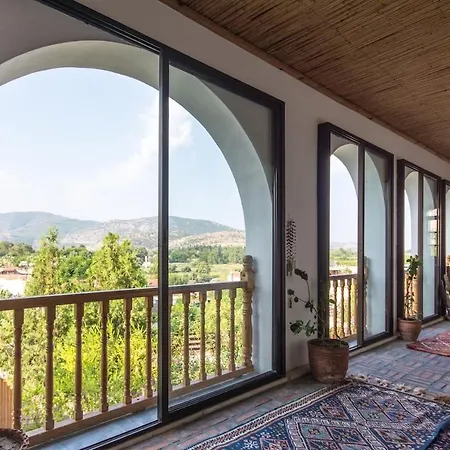 St John's House With Private Pool, Gardens & Sauna * Selçuk