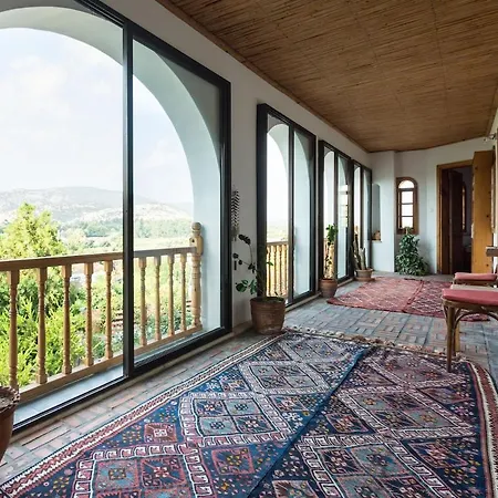 St John's House With Private Pool, Gardens & Sauna Hébergement de vacances *
