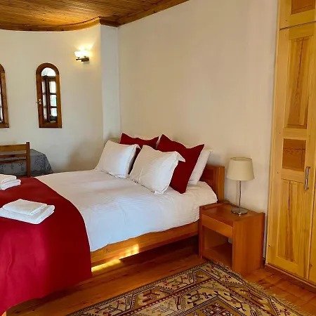 St John's House With Private Pool, Gardens & Sauna * Selçuk