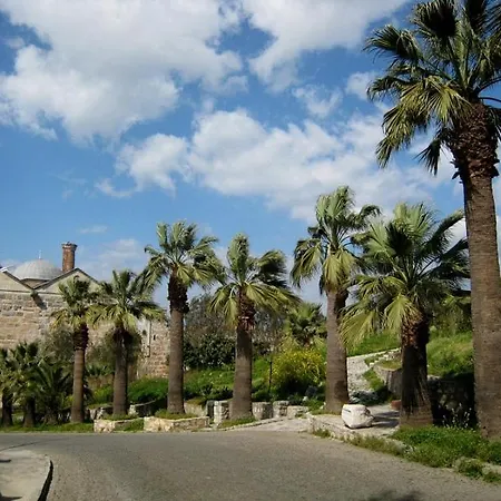 St John's House With Private Pool, Gardens & Sauna Hébergement de vacances