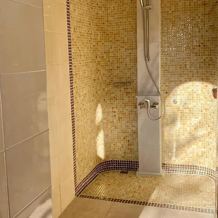 St John's House With Private Pool, Gardens & Sauna Selçuk