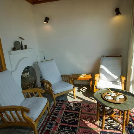 St John's House With Private Pool, Gardens & Sauna