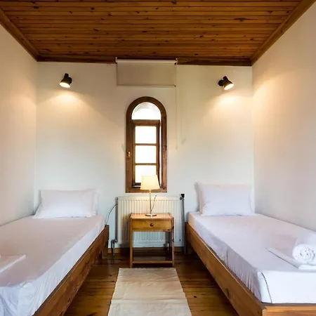 St John's House With Private Pool, Gardens & Sauna *