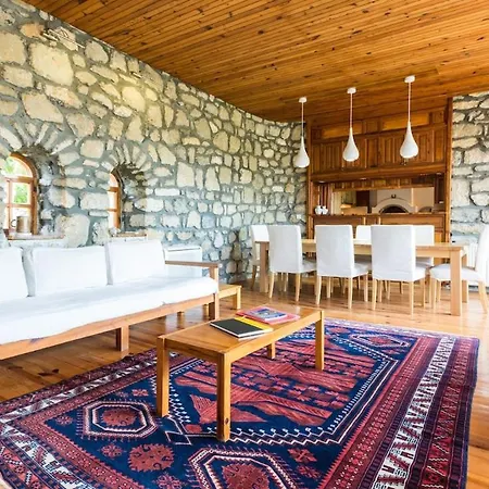 St John's House With Private Pool, Gardens & Sauna Selçuk