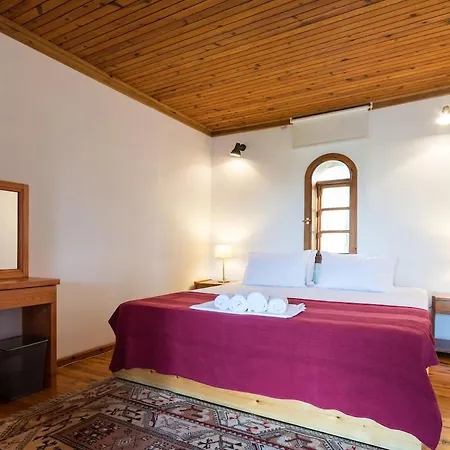 St John's House With Private Pool, Gardens & Sauna Hébergement de vacances